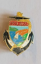 écussons BROCHE ANCIENNE