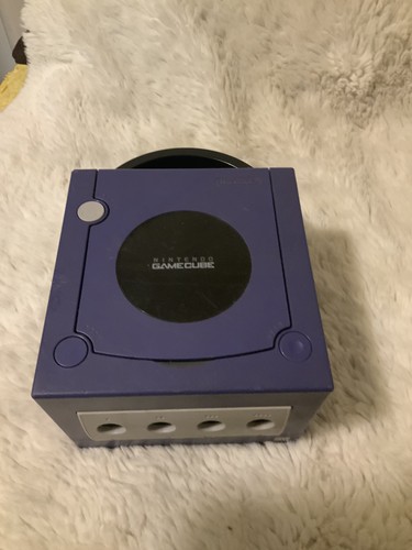 Nintendo gamecube console - nintendo,