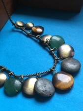 Collier de Véritables Pierres