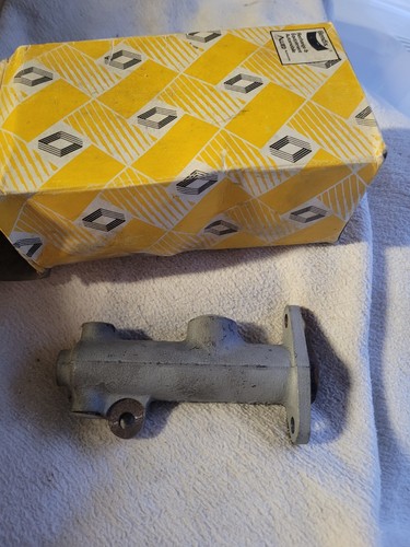 Maître cylindre émetteur