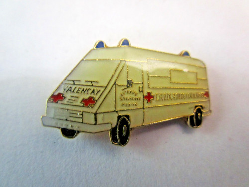 Pin croix rouge - ,
