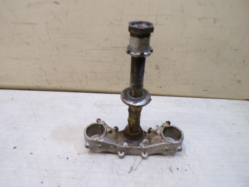 Fourche inferieur yamaha - de,