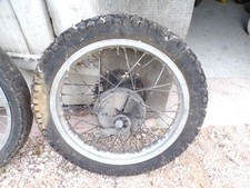 Yamaha 250 XT roue arrière