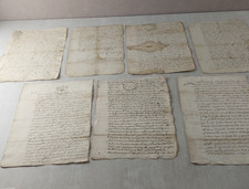 Lot d'anciens documents