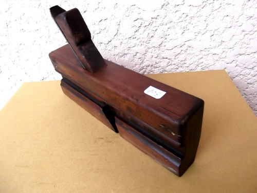 Old tool plane - old,
