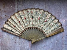 ancien éventail plié signé Duvelleroy
