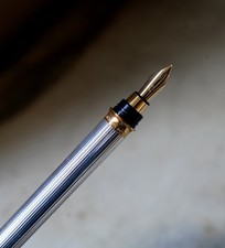 STYLO PLUME S.T. DUPONT