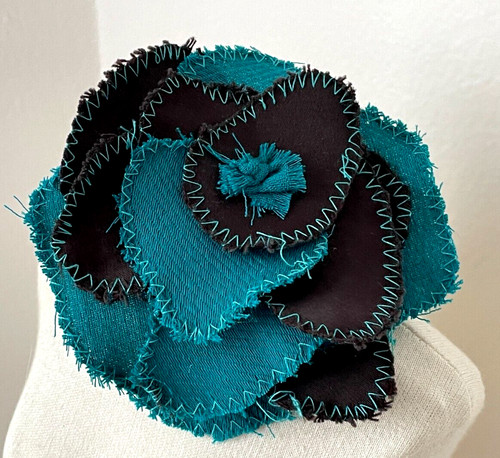 Grande broche fleur - fleur, en