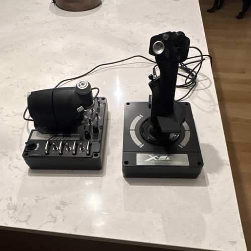 Saitek flight control - saitek, x-52