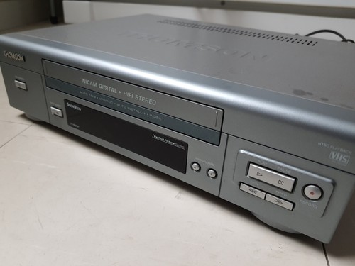 Magnétoscope vhs thomson - magnétoscope,