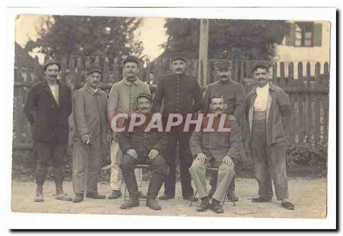 Groupe hommes tenue - en,