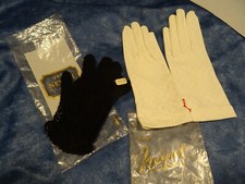 lot= gant  blanc cassé neufs