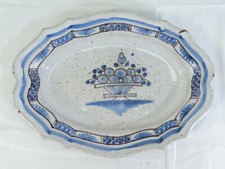 Ancien plat en faience CUL