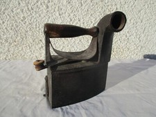 Fer à repasser à braise en