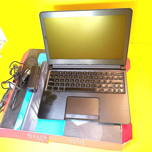 Motorola atrix laptop - 4g,