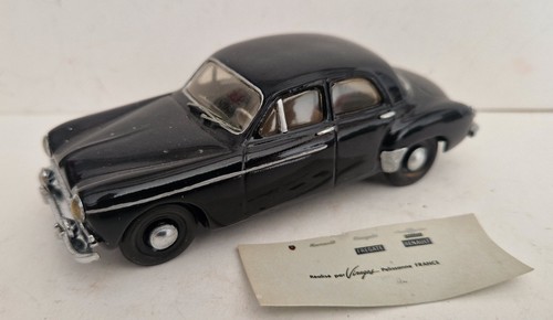 Ccc kit monté renault - 1/43,