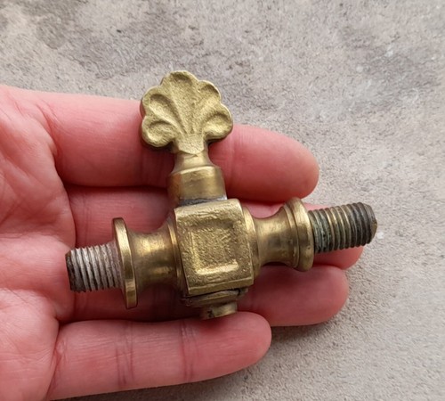 Ancienne robinet gaz - en, bronze