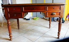 Bureau ancien bois massif