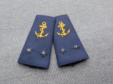 FOURREAUX  EPAULES  -  CONTRE  AMIRAL  -  2  ETOILES