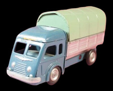 CIJ camion RENAULT baché   /