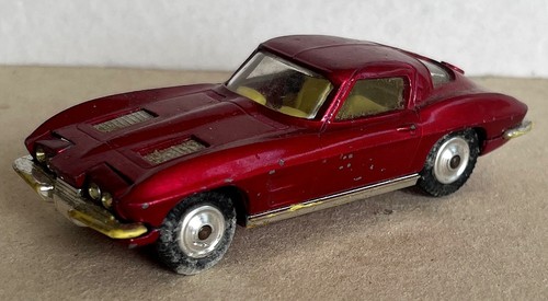 Corgi toys chevrolet corvette - toys,
