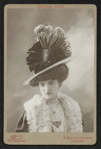 Femme élégante chapeau - élégante,