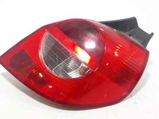 Feu arriere droit Renault CLIO