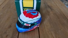 Casque Helmet Petrov Caterham