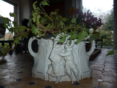 Ancienne petite jardiniere - ancienne,