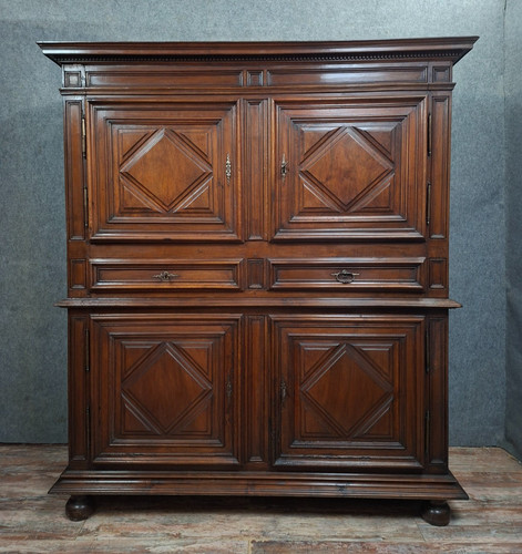 Important buffet deux - , en