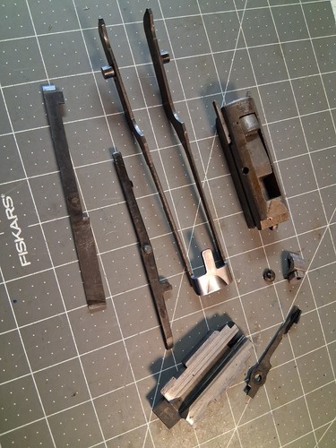 Shotgun bolt assembly mossberg - assembly,