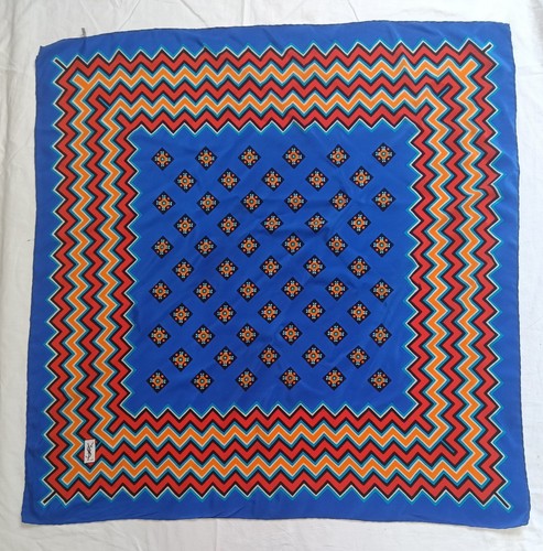 Foulard yves saint laurent - yves,