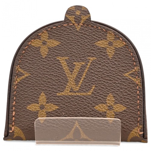 Auth louis vuitton monogram - louis,
