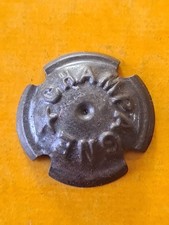  Ancienne capsule encoches  Champagne En Très Bel État 