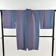Manteau kimono élégant en soie violette M avec motif et design uniques