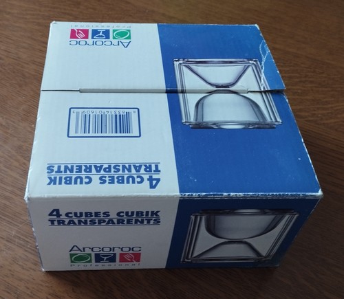 Cubes plastique - 4,