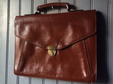 cartable ancien cuir roux graine . TBE  . (L/GO)