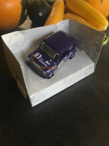 Corgi toys austin - mini., mini