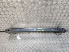 Traverse armature pare choc