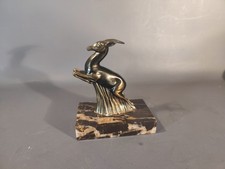 Gazelle Art deco