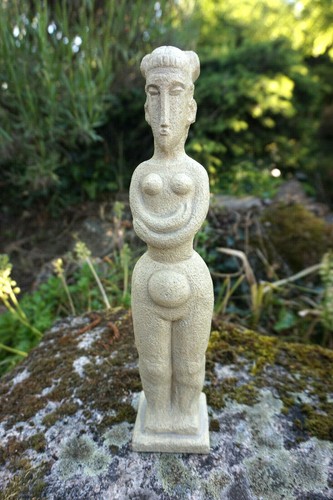 Mo11 figurine statuette - figurine,