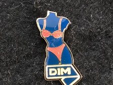 b pins pin FEMME SEXY PIN-UP SOUVETEMENT DIM