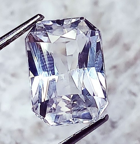 Pierre précieuse sapphire - précieuse,