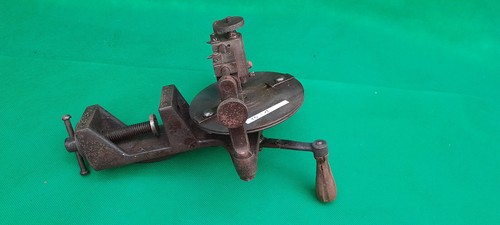 Outil ancien machine - outil,