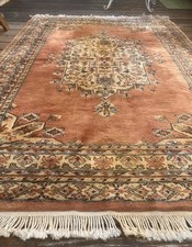 Tapis laine et Soie Pakistan noué main - Signé - 190 X 129 cms