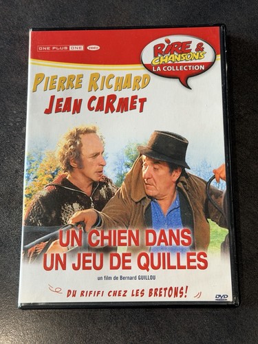 Chien dans jeu de - un,