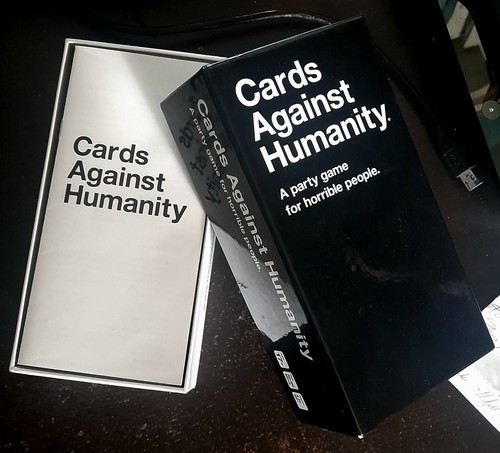 Cards against humanity jeu - against, de