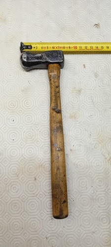 Outil ancien marteau - ancien,