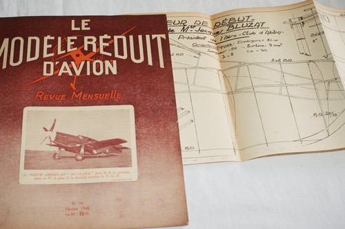 Aviation revue modele - revue, le