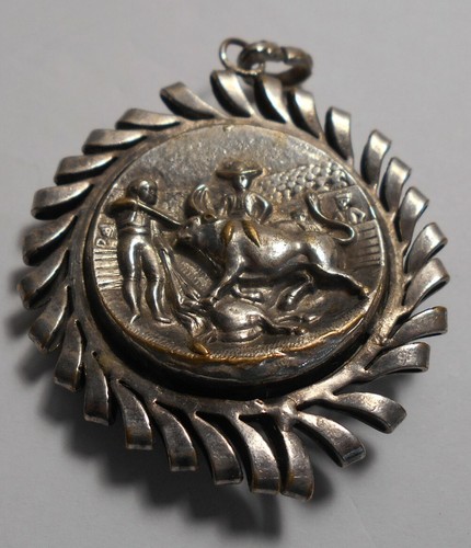Ancien pendentif corrida - ancien,
